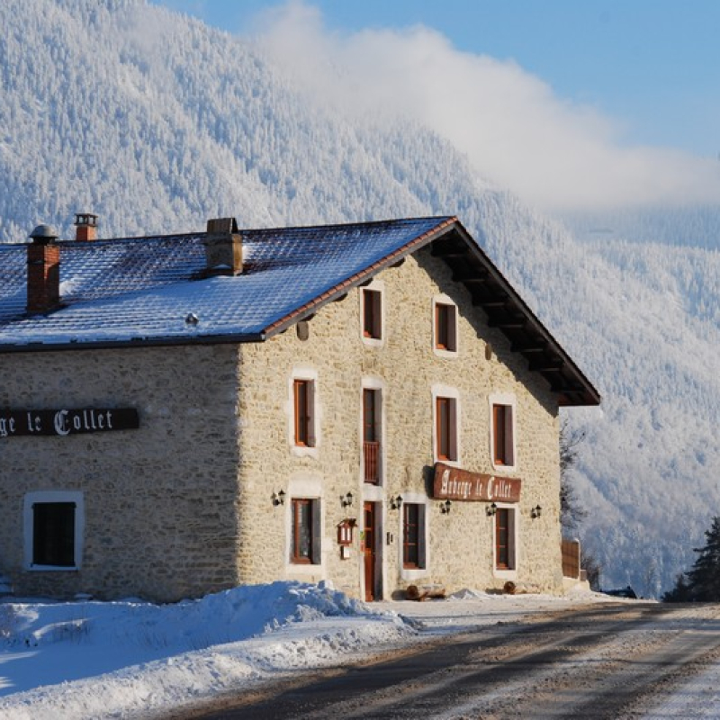 Raquettes et raclette en Vercors : agréable tête-à-tête à la montagne