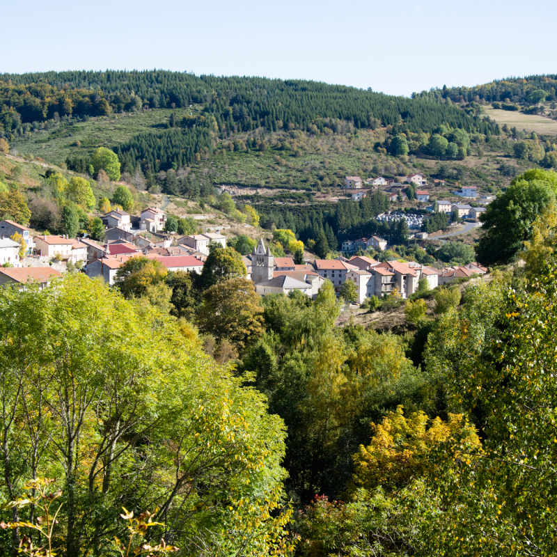 Village de Saint Cirgues en Montagne (village)