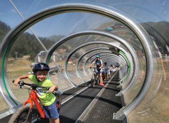 MCF VOLCAN DU CANTAL MOUNTAIN BIKE SCHOOL