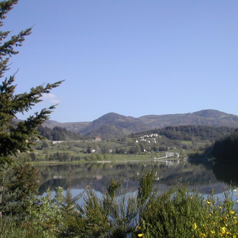 Lac de Saint Martial