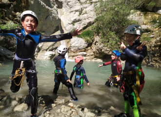 Destination aventure canyoning