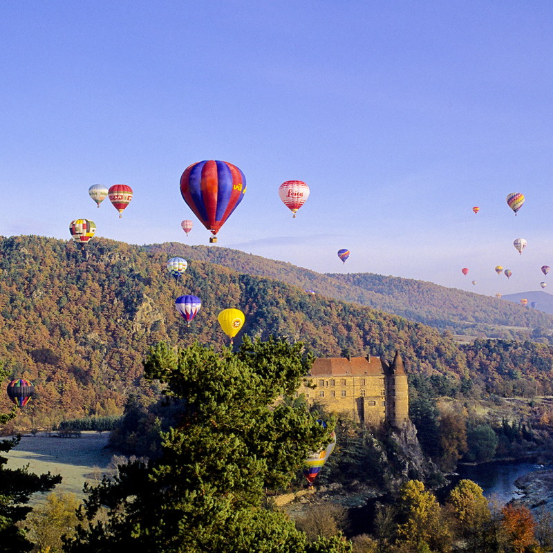 Bapteme en Montgolfiere