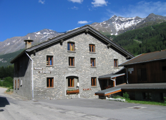 Auberge de Jeunesse HI à Val Cenis-Lanslebourg