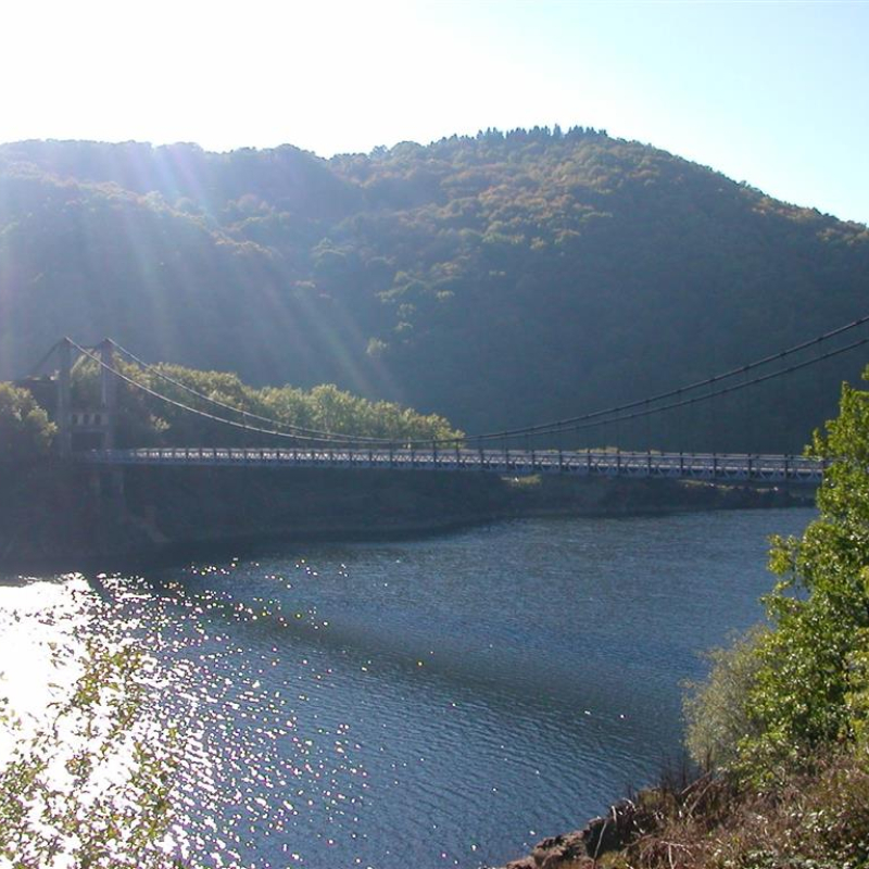 St. Projet suspension bridge