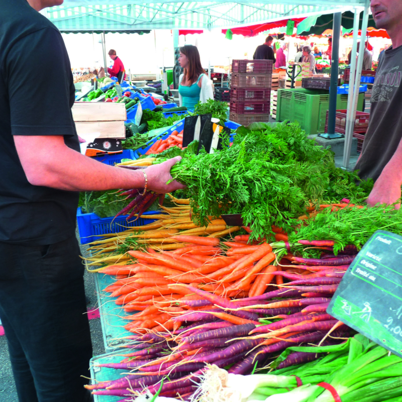 Marché hebdomadaire de Condrieu