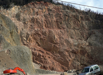 Carrière d'exploitation du marbre de La Vernaz