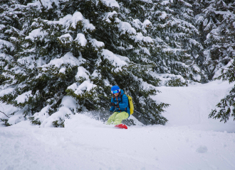 Snowboarder