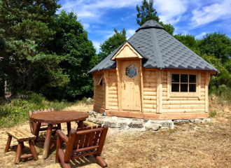 La cabane Mölkky (kota finlandais)