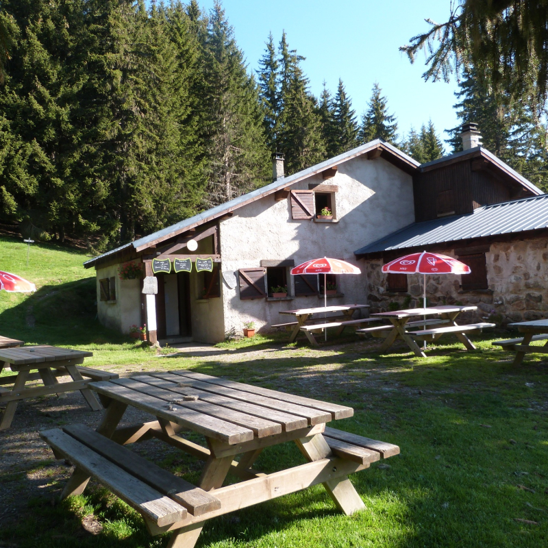 Le refuge du Crêt du Poulet