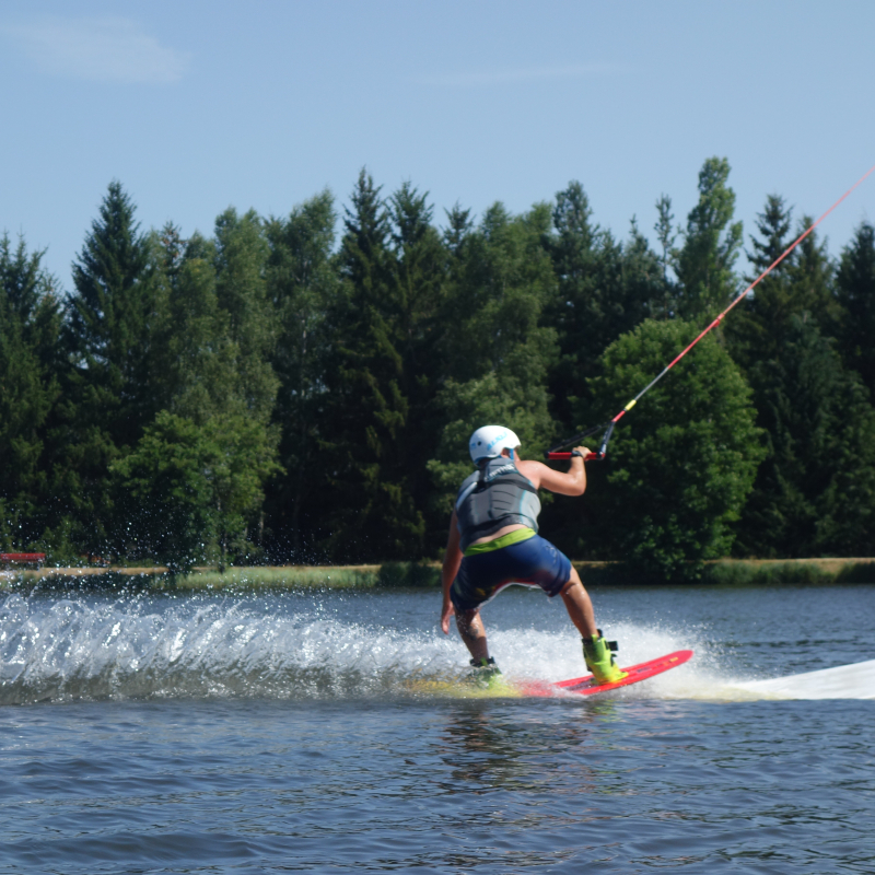 Base de loisirs de la Seuge | Wakeboard