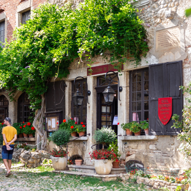 Pérouges 2021-Hostellerie