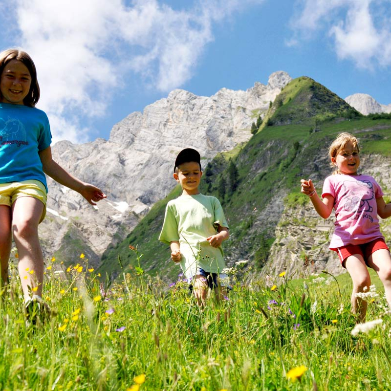 Séjour montagne en famille dans le Val d'Arly