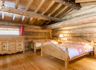 in Val Cenis-Sollières, the Mountain Cabins, unusual accommodation and guest rooms