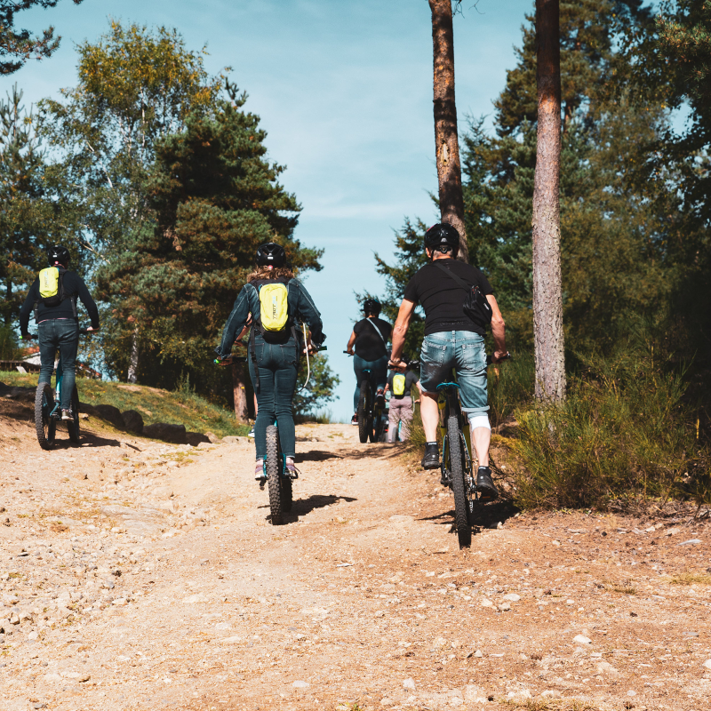 Randonnées accompagnées en  VTT électrique