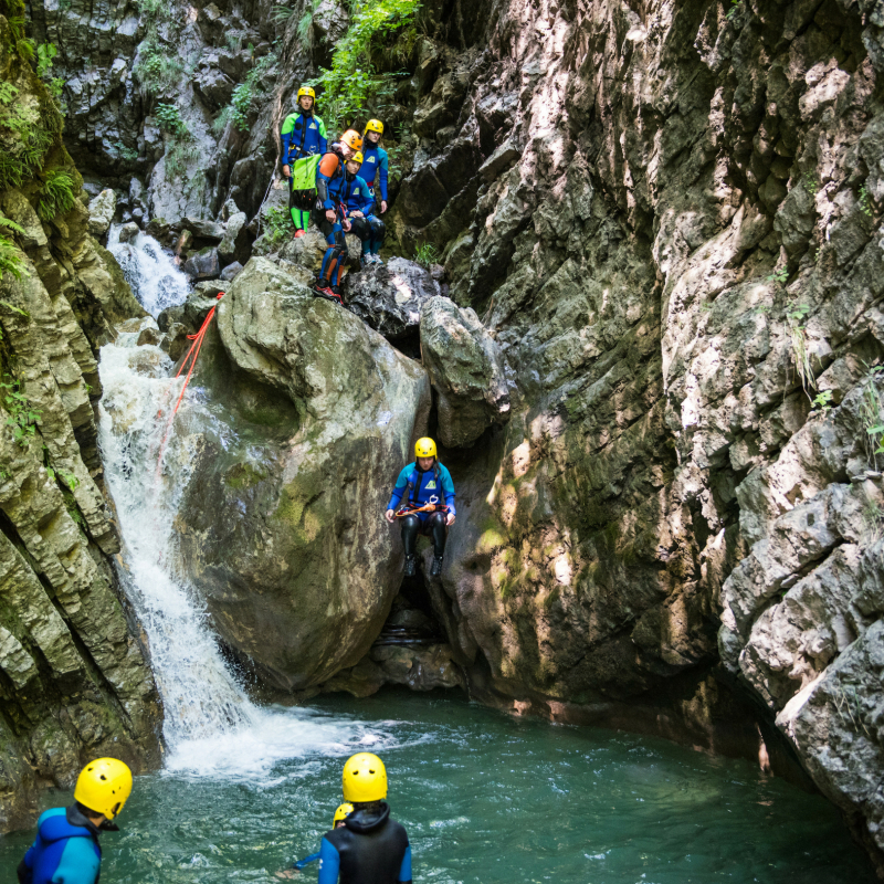 canyoning jump