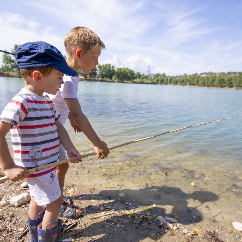 Fishing at Romagnieu Lake