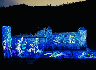 Spectacle nocturne son et lumières | Château de la Batisse