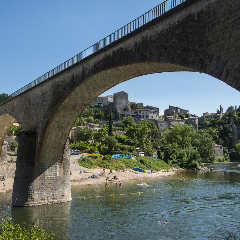 Beach under the bridge at Balazuc