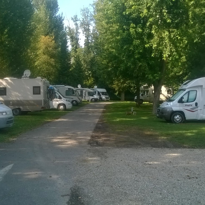 campingcarsparkaixlesbainsrivieradesalpes