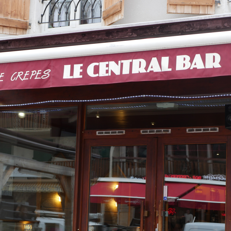 Le Central bar