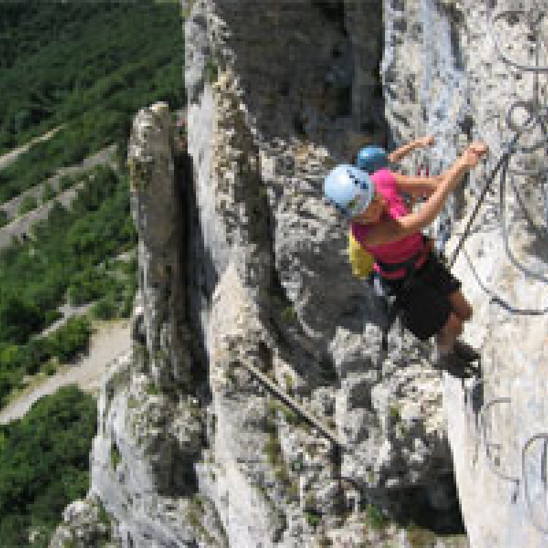 Via ferrata dans le Diois avec Acroconcept