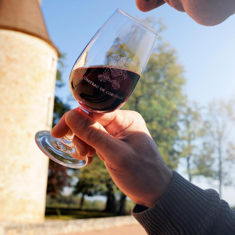 Dégustation au Château de Corcelles