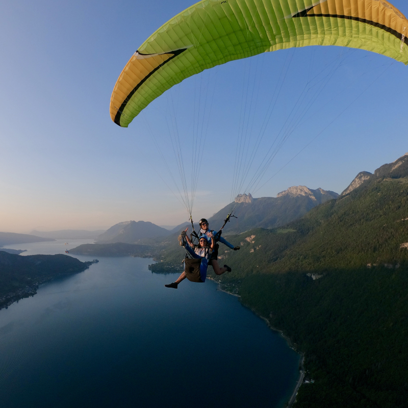 Vol découverte au dessus du lac d'Annecy