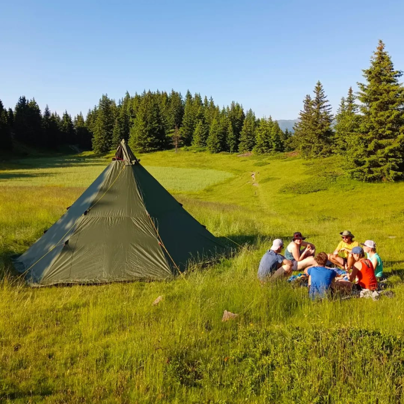 Une nuit sous tipi