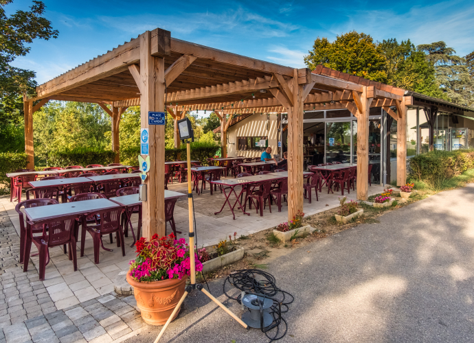 La Table Du Grand Cerf Auvergne Rhône Alpes Tourisme