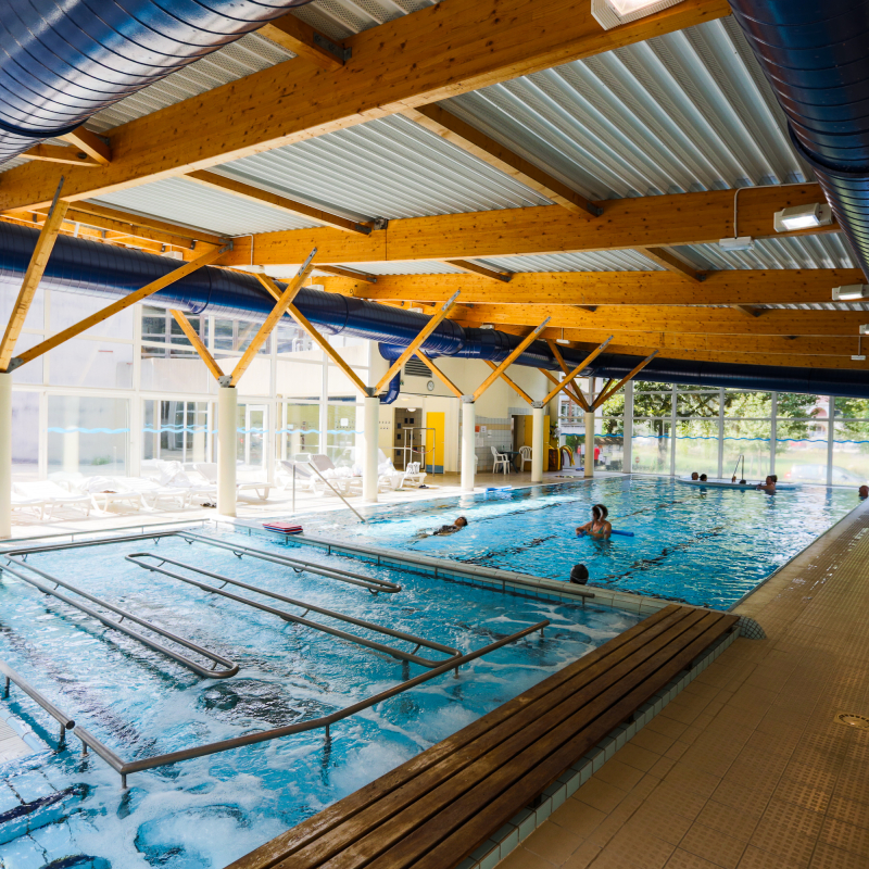 Piscine des thermes de Neyrac-les-Bains