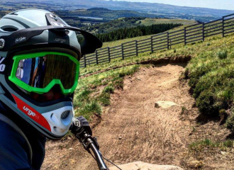 Nico vélo, école de VTT Super Besse/Besse