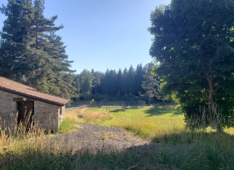 Camping La Tanière des Loup_ Sembadel