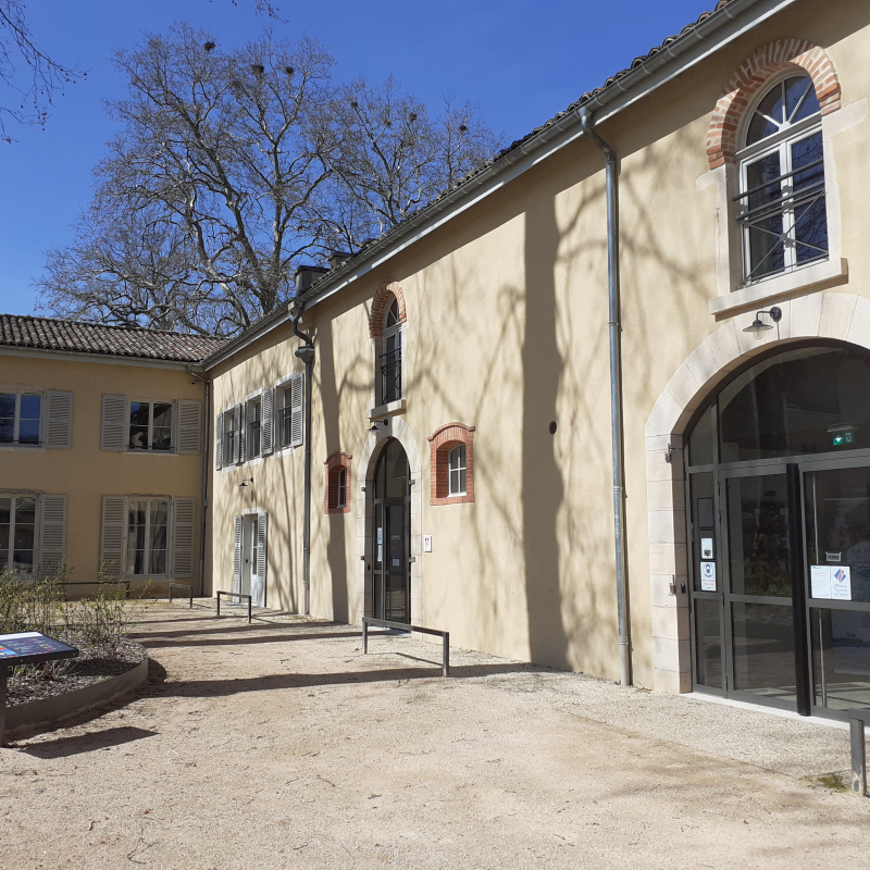 Photo Office de tourisme Pont de Veyle et château