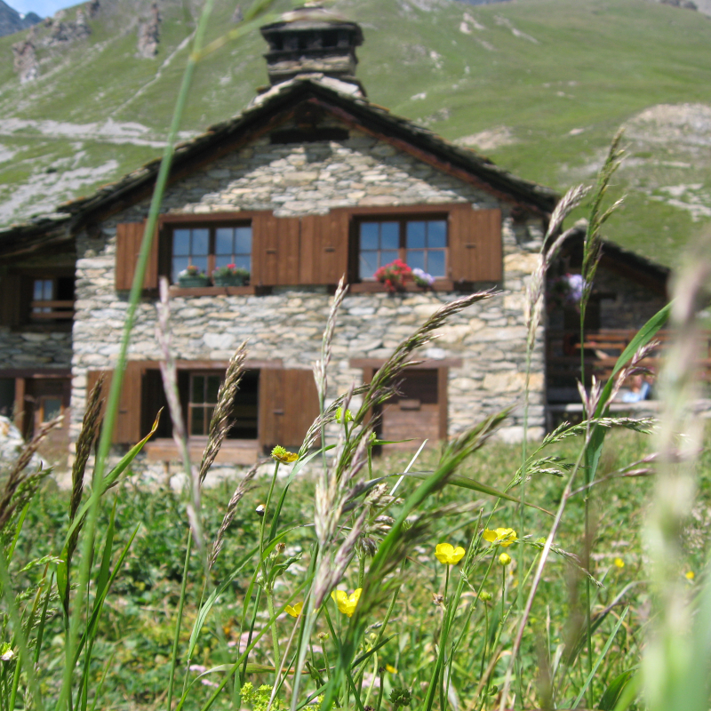 Refuge de Vallonbrun Haute Maurienne