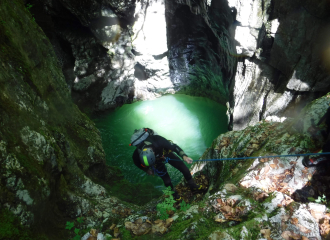 Canyoning dans les gorges de Chailles