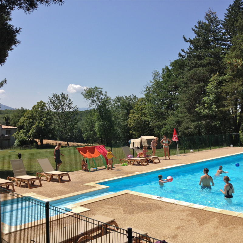 Piscine vue générale