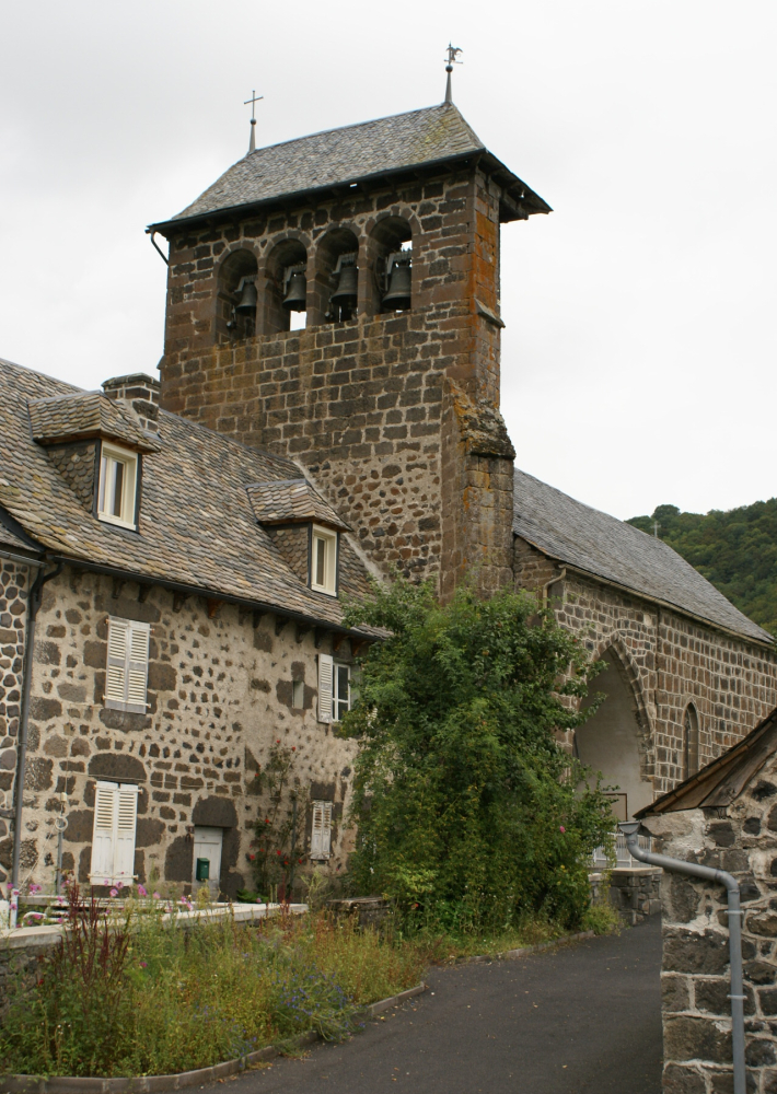 Eglise De Saint-Martin-sous-Vigouroux - Auvergne-Rhône-Alpes Tourisme